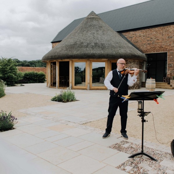 Richard Toomer Violinist wedding musician devon 4